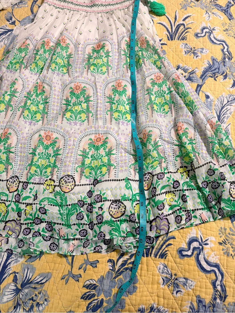 ALICE + OLIVIA Off-Shoulder Smocked Dress with Green Floral Print (Small petite) - Picture 9 of 16